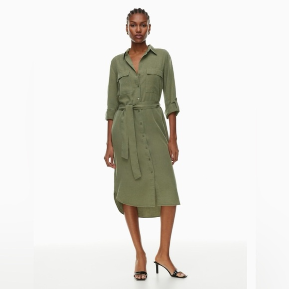 Babaton Dresses & Skirts - Babaton Utility Dress | Size Small